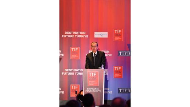 İş Bankası Genel Müdürü Hakan Aran, Turizm Yatırım Forumu'nda konuştu