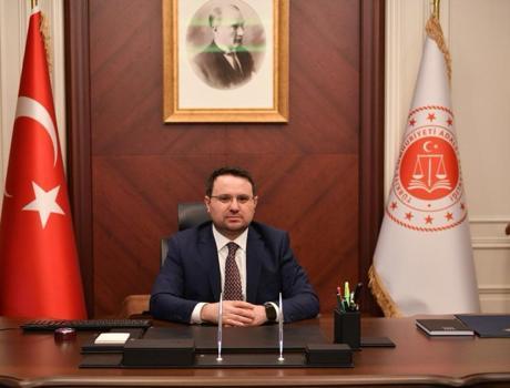 İçişleri Bakanlığına Mustafa Çiftçi, Adalet Bakanlığına ise Akın Gürlek atandı ww