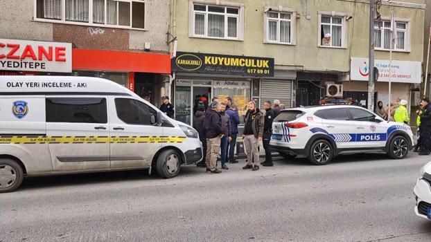 İstanbul - Eyülsultan’da kuyumcuya soygun girişimi:1 yaralı