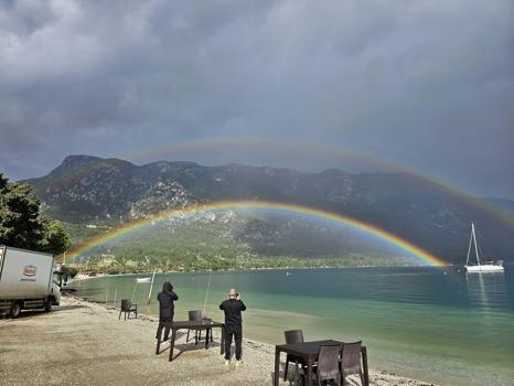 Muğla'da sağanak sonrası çift gökkuşağı