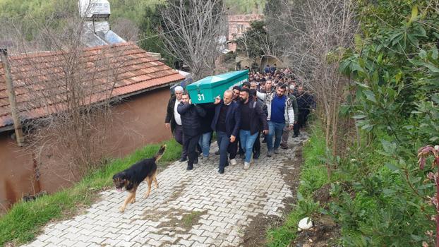 Asi Nehri’nde kaybolan Berkan'ın 10’uncu günde cansız bedeni bulundu (2)