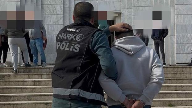 Muğla'da 1117 adet sentetik ecza ele geçirildi; 1 şüpheli tutuklandı