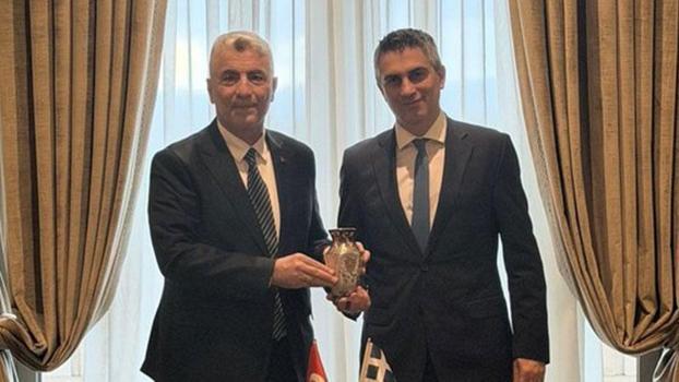 Bakan Bolat, Yunanistan Altyapı ve Ulaştırma Bakanı Dimas ile görüştü