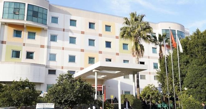 30'uncu yılın kutlayan Yaşam Hastaneleri'nde robotik cerrahi sistemi hizmete alındı