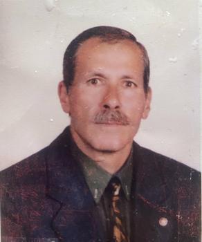 Üzerine istinat duvarı çöken kamyonetinde hayatını kaybetti