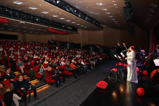 Mersin’de 14 Şubat'a özel konser