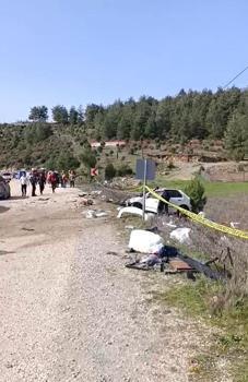 Hafriyat kamyonuyla çarpışan otomobilin sürücüsü yaralandı, eşi öldü