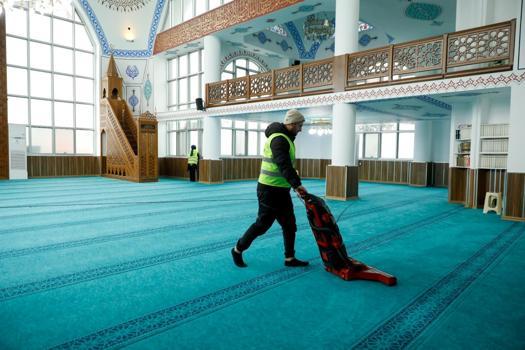 İlkadım Belediyesi’nden Cami ve mescitlerde temizlik çalışması