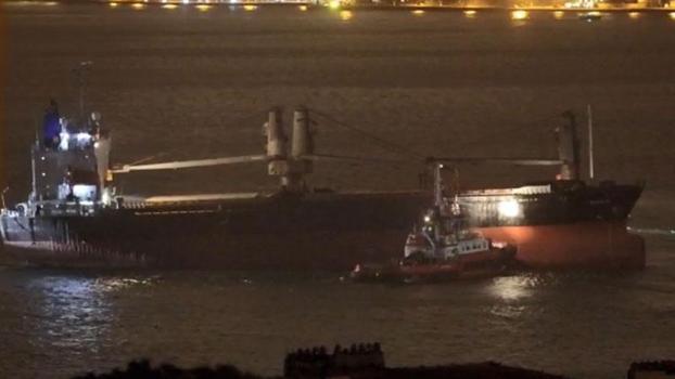 Sarıyer’de kurtarılan kargo gemisi, bu kez fırtınada sürüklendi