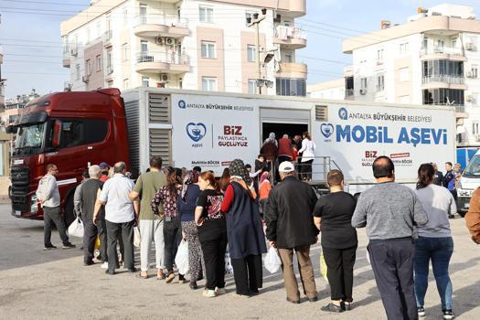 Mobil aşevi her akşam farklı mahallede