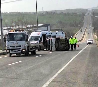 Tekirdağ’da kontrolden çıkan araç takla attı; 2 yaralı