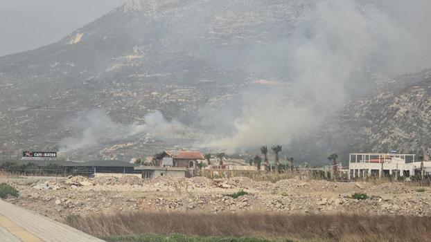 Hatay'da yangın; turistik yerler geçici olarak ziyaretçilere kapatıldı