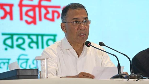 Bangladeş'te Tarık Rahman başbakan olarak yemin etti