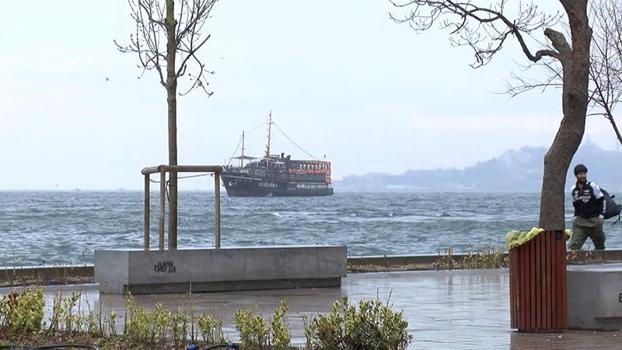 İstanbul'da bazı vapur seferleri iptal edildi