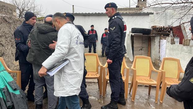 Karbonmonoksit gazından zehirlenen anne, baba ve 8 aylık bebekleri öldü/Ek fotoğraflar