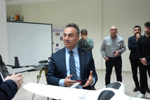 Rektör Yılmaz teknoloji odaklı çalışmaları yerinde incelendi