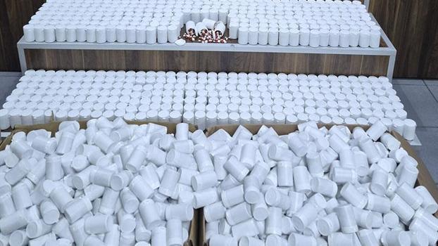İzmir'de 105 bin 270 sentetik ecza ele geçirildi: 7 gözaltı