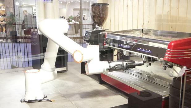 Kahve sektöründe yapay zeka destekli Robotik Barista sistemi