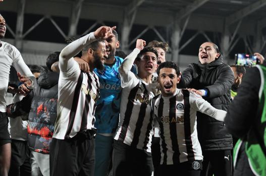 Manisa FK'dan muhteşem geri dönüş