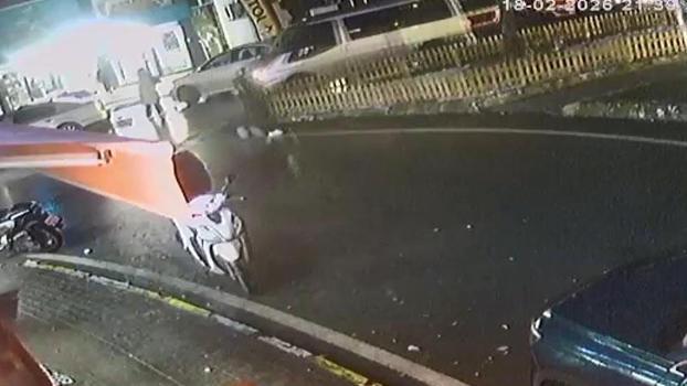 Beylikdüzü'nde servis minibüsünün çarptığı yaya hayatını kaybetti