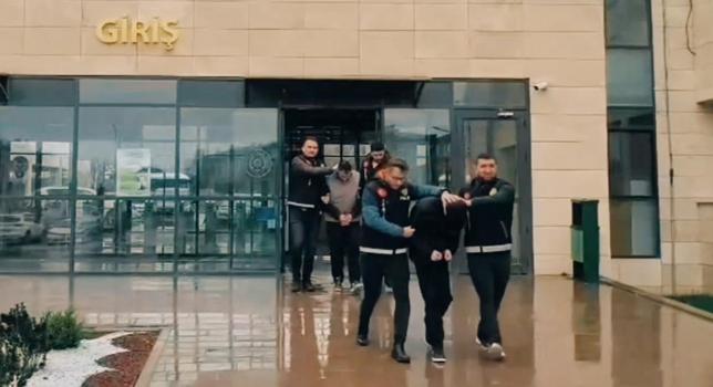 4 kişiyi toplam 4,8 milyon lira dolandıran 2 şüpheli tutuklandı