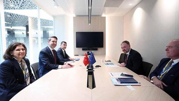 Bakan Bayraktar, Avrupa Komisyonu Enerji Komiseri Jorgensen ile bir araya geldi