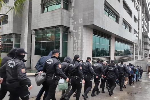 Mersin’de yasadışı bahis operasyonu: 9 tutuklama