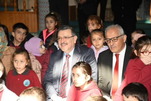 Başkan Genç, tekne orucu etkinliğinde çocuklarla buluştu