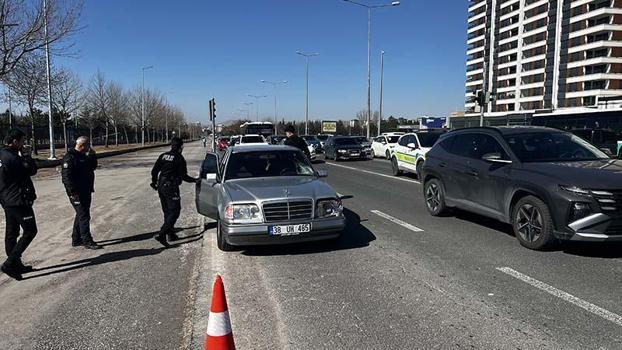 Kayseri'de otomobilin çarptığı çocuk ağır yaralandı