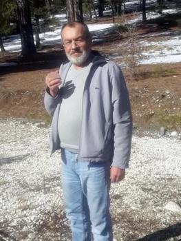 Yeğeninin kolunda fenalaştı, hastanede öldü