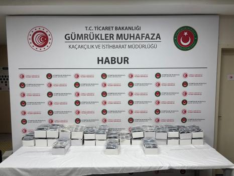 Habur’da kaçak sigara ve güneş gözlüğü ele geçirildi