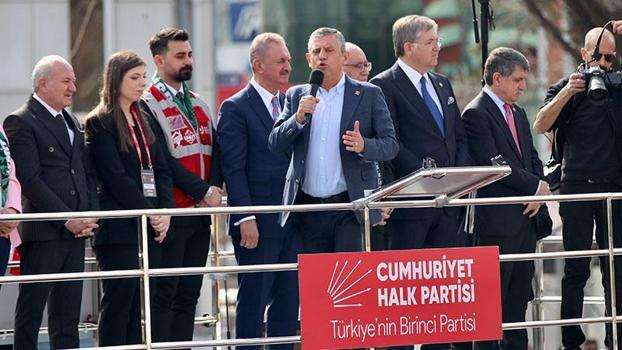 Özgür Özel: Siyasetçiyi başsavcı, sonra da o başsavcıyı tekrar siyasetçi yapmıştır