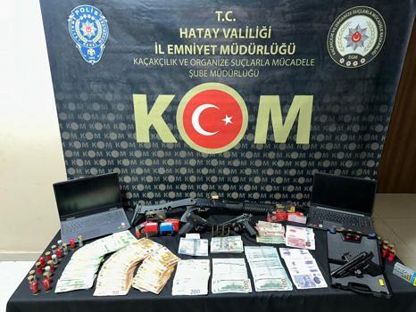 Hatay merkezli rüşvet ve kaçakçılık operasyonu: 26 tutuklama