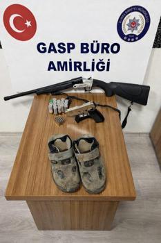 Kuyumcuya silahlı soygun girişiminde bulunan şüpheli yakalandı / Ek fotoğraf