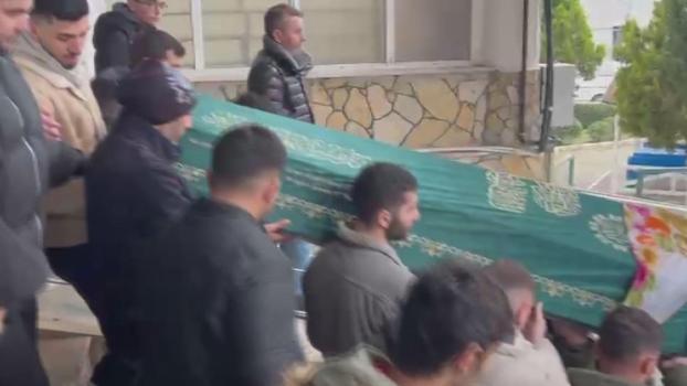 İstanbul - Çatalca'da eşi tarafından öldürülen Gülten, son yolculuğuna uğurlandı -1