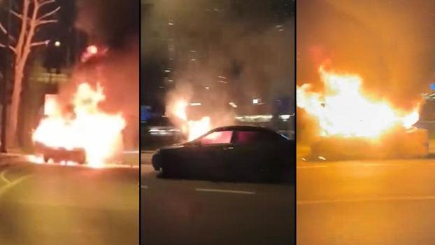 Kartal'da seyir halindeki otomobil alev alev yandı