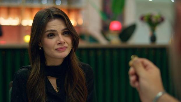 ‘Bu yüzüğü takmanı istiyorum’