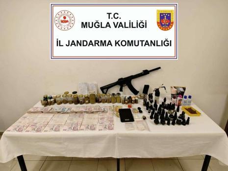 Muğla'da uyuşturucu operasyonlarında 2 tutuklama