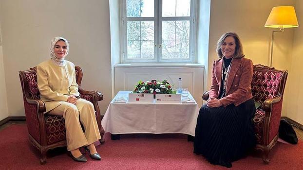 Aile ve Sosyal Hizmetler Bakanı Göktaş, Macaristan’da