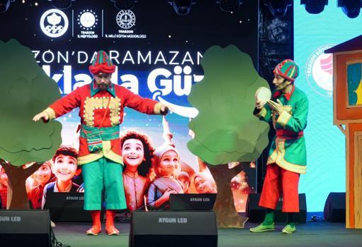 Ramazan Sokağı’nda eğlence sürüyor