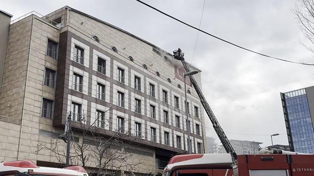 Merter Polisevi'nde yangın