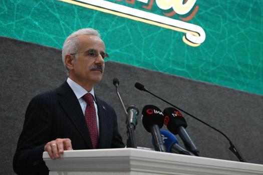 Bakan Uraloğlu: Çocuklara yönelik sosyal medya düzenlemesinde sona gelindi