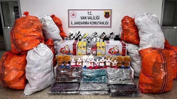 BaÅŸkale’de 6,4 milyon TL’lik kaçak eÅŸya ele geçirildi