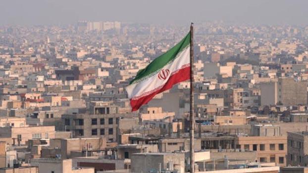 İran Devrim Muhafızları: Netanyahu'nun ofisi Hayber füzeleriyle hedef alındı