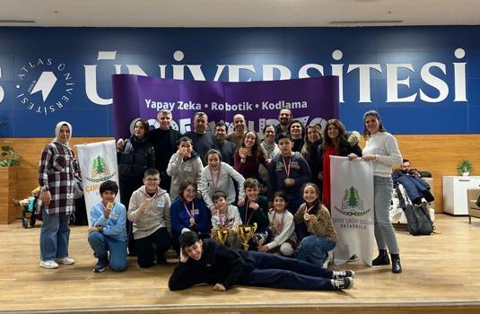 Osmaniyeli öğrencilerden, yapay zeka ve robotikte Türkiye derecesi
