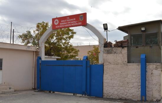 Mardin’de jandarma ekiplerince çeşitli suçlardan yakalanan 520 kişiden 145’i tutuklandı