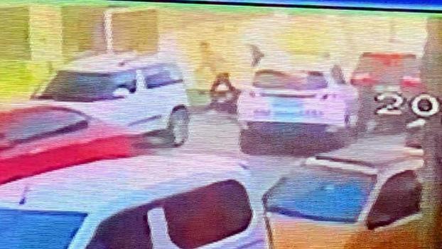 Avcılar'da motosikletli 2 kişiyi takip eden polis kaza yaptı; şüpheliler yakalandı