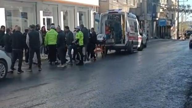 Otomobil ile motosiklet çarpıştı: 1 yaralı