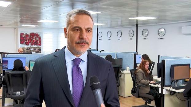 Bakan Fidan, Konsolosluk Çağrı Merkezi'nde incelemelerde bulundu