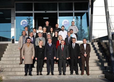 TBMM Milli Savunma Komisyonu Başkanı Akar'dan, ERÜ'ye ziyaret